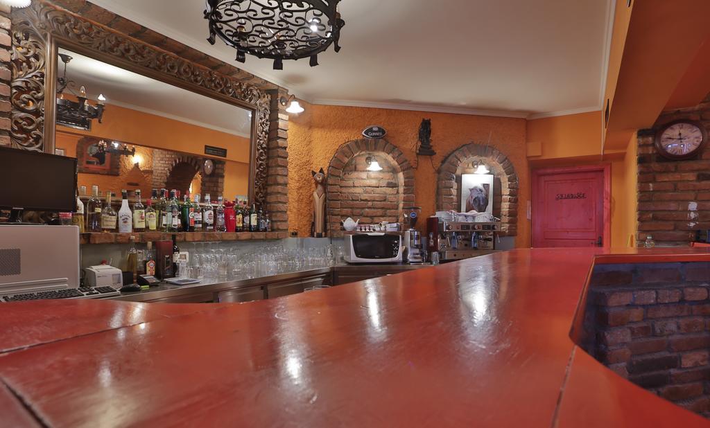 Casa Oasa -Accommodation , Pizzeria & Bar Marezige Luaran gambar