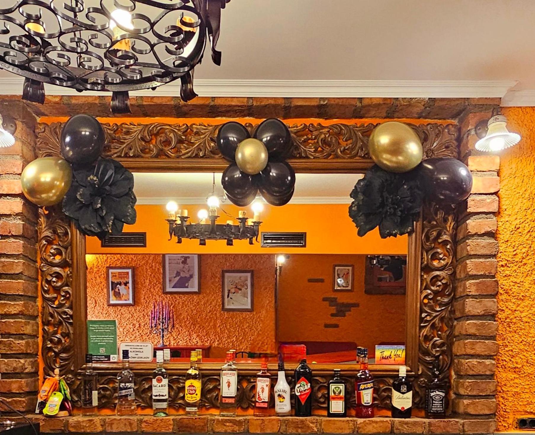 Casa Oasa -Accommodation , Pizzeria & Bar Marezige Luaran gambar