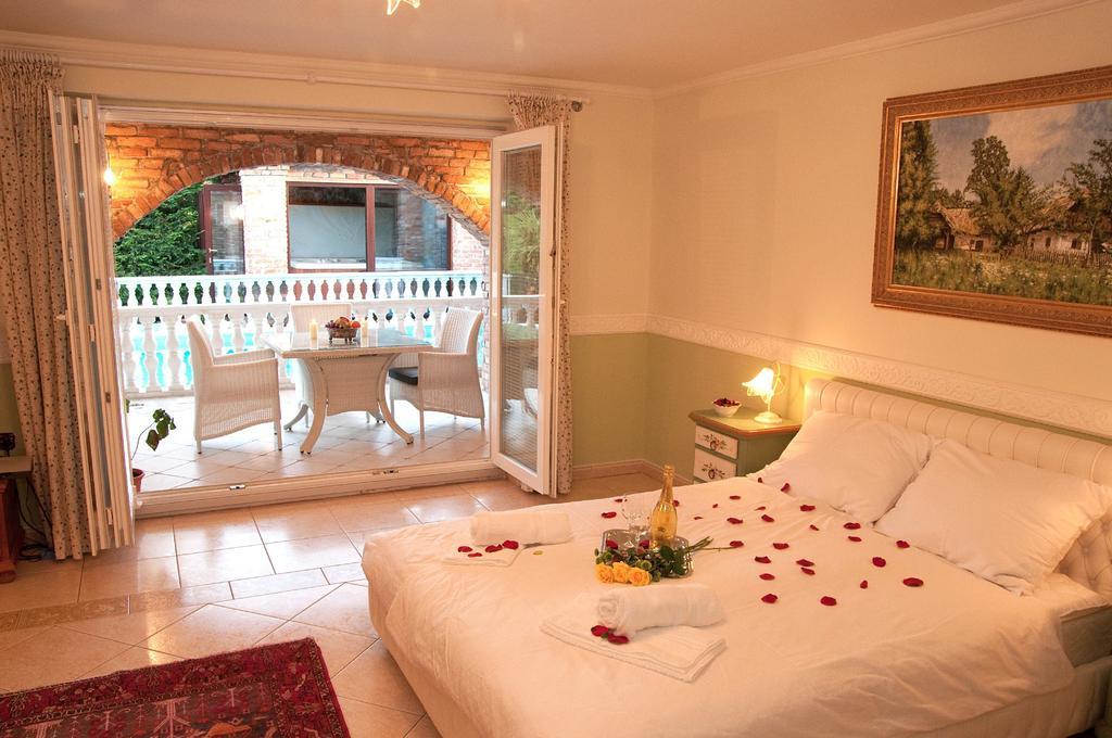 Casa Oasa -Accommodation , Pizzeria & Bar Marezige Luaran gambar