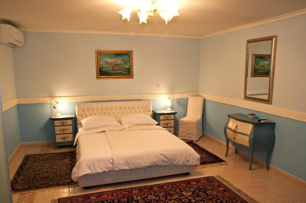 Casa Oasa -Accommodation , Pizzeria & Bar Marezige Luaran gambar